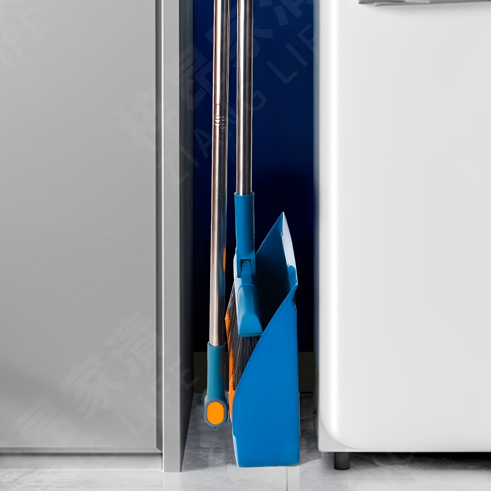 2-in-1 Rotatable Long Handle Broom and Dustpan Combo with Foldable Design, Ergonomic Telescopic Pole & Space-Saving Storage - Heavy-Duty Plastic Construction, Extended Reach for High Ceilings, Hard Floors - Ideal for Kitchen,