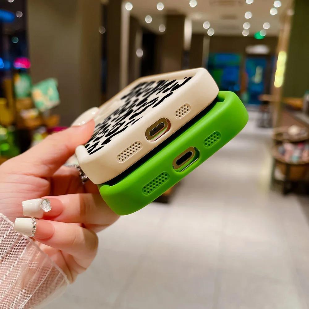 Trendy Black Leopard Print Full-Body TPU Phone Case for iPhone 16, 15, 14, 13, 12, 11 Pro Max, 8, 7 Plus, SE2, SE3