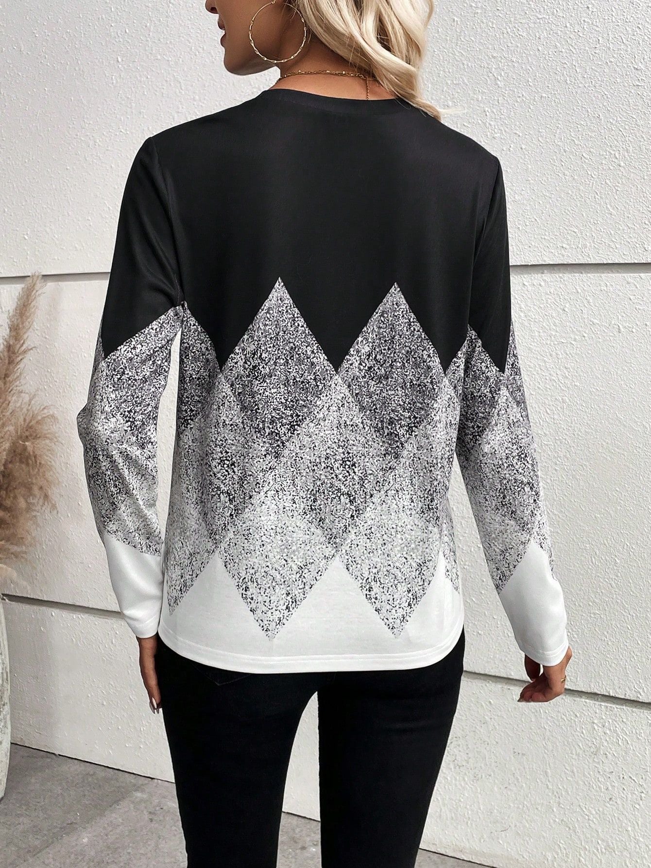 Women's Clothing Digital Positioning Printing Round Neck Long Sleeve Top Female