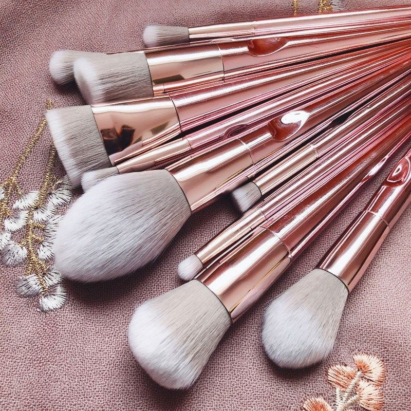 ADUH Makeup Brushes Foundation Blush Brush Set: Beginner Beauty Tools