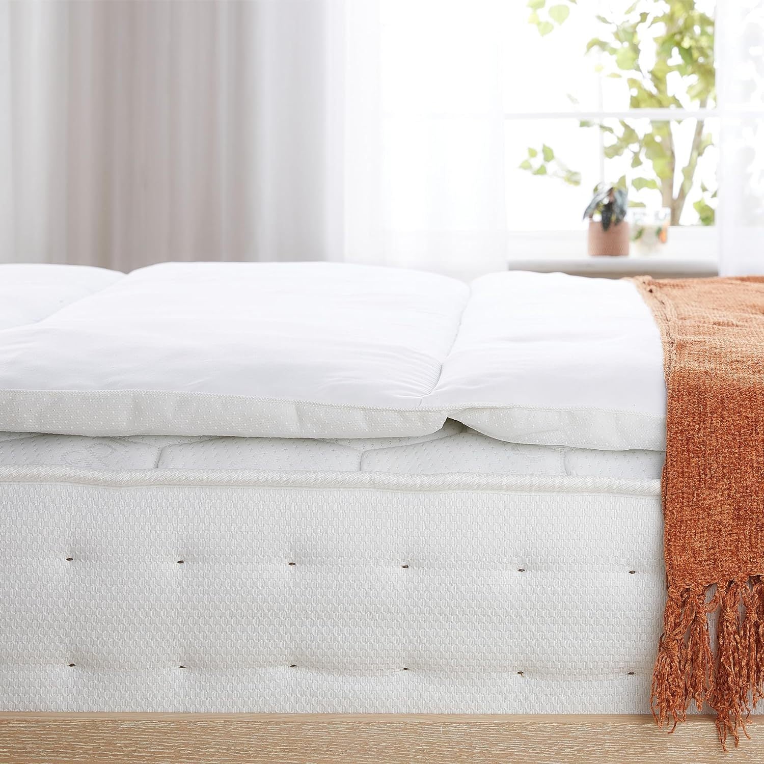 Hotel Quality Duck Feather & Down Pillows Ex