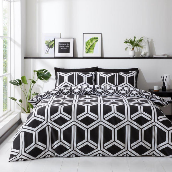 Reversible Duvet Cover Set Geometric Bedding Set with Dual Designs | Black and White Hexagonal Pattern on One Side, Solid Black on the Other | Soft, Durable, and Easy to Maintain | Single, Double, and King Size | UK