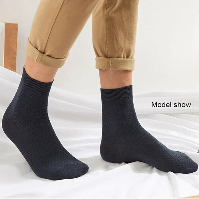 10 Pairs/Lot Men and Women Bamboo Fiber Socks: New Compression Autumn Long Black Business Casual Dress Socks. Ideal gift, plus size available (42-45).