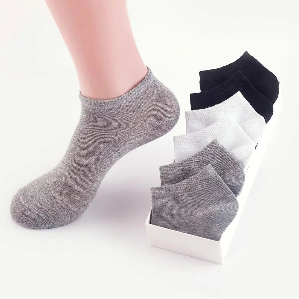 10 Pairs and 5 Pairs of Solid Color Ankle Socks: White and Black Breathable, Comfortable Cotton Sports Socks