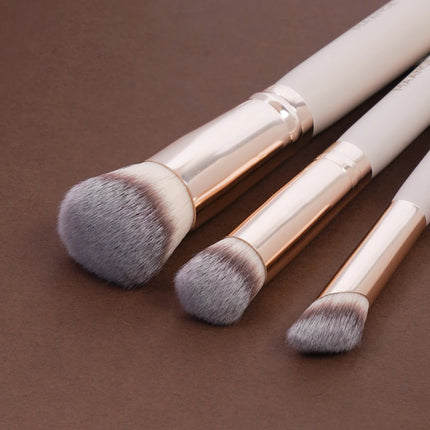 Velora Beauty 3pcs Makeup Brush + 2pcs Powder Puff Set Concealer Eyeshadow Blending Tools