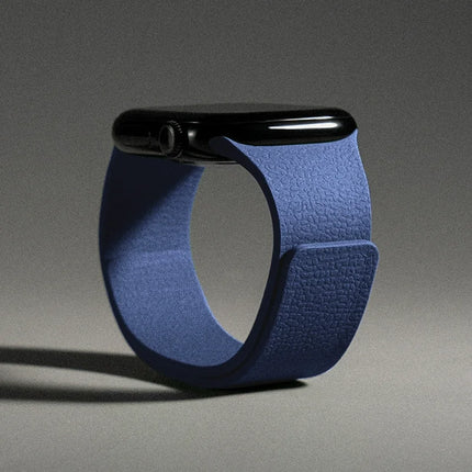 OKEYWOW Apple Watch magnetic silicone strap band for Series 11–8 SE Ultra 3/2, adjustable, compatible with 40mm to 49mm watches.