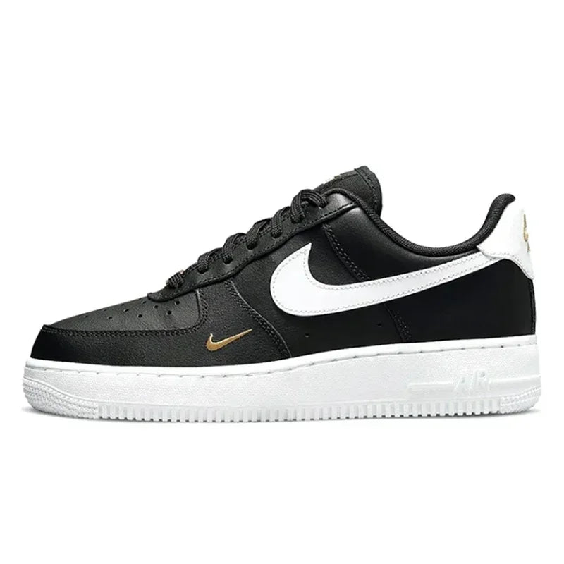 Nike Air Force 1 Low Skateboarding Shoes: Comfortable unisex sneakers available for both men and women. Classic white and black design for versatile style.