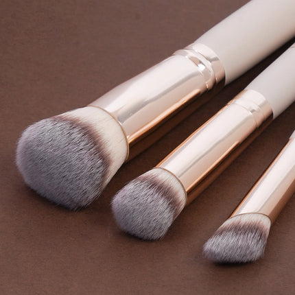 Velora Beauty 3pcs Makeup Brush + 2pcs Powder Puff Set Concealer Eyeshadow Blending Tools