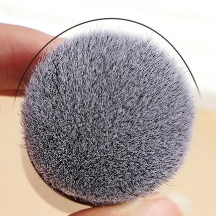 GlowTouch Retractable Makeup Brush for Powder, Blush & Foundation