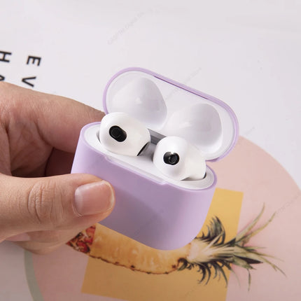 OKEYWOW AirPods 4 silicone protective cover for 4th gen, durable and snug-fitting case with a sleek design.
