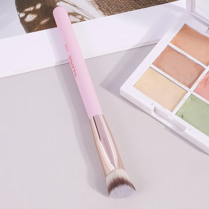 Velora Beauty Triangle Concealer Brush Under Eye Foundation Blending Makeup Tool