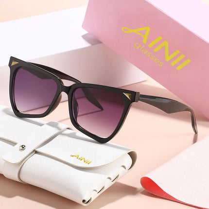 Retro Y2K Frame Sunglasses with UV Protection