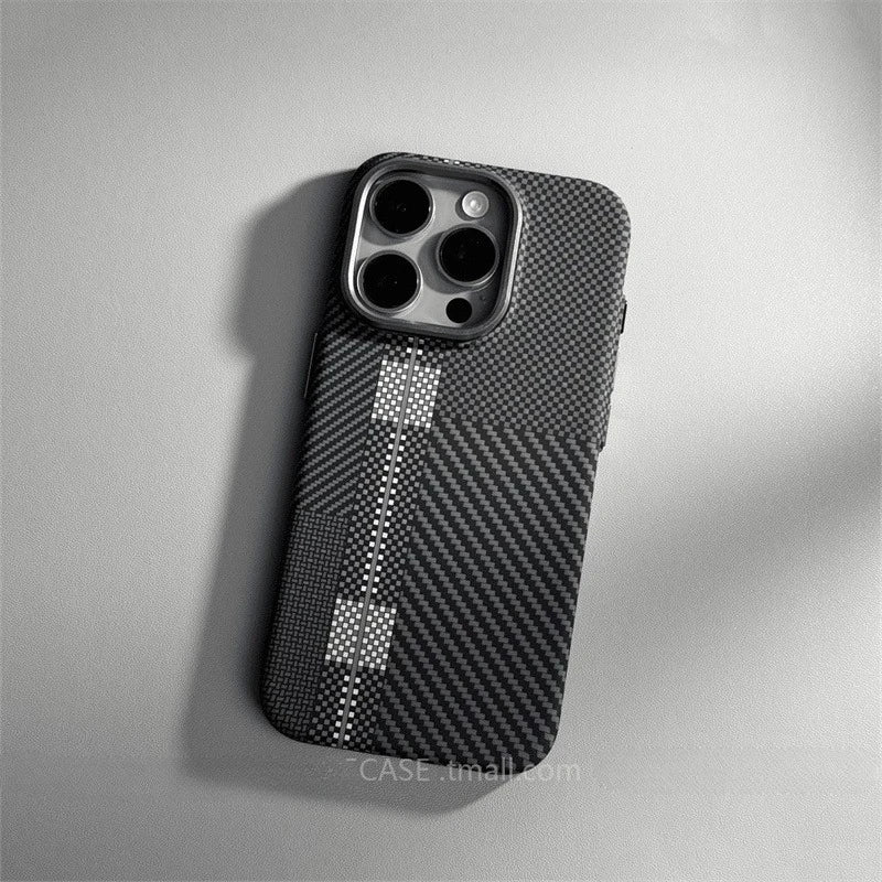 Relief Carbon Fiber MagSafe Case for iPhone 15 Pro Max 16 17 Pro Phone Cover Camera Metal Lens Protective Shell Hard PC Fundas