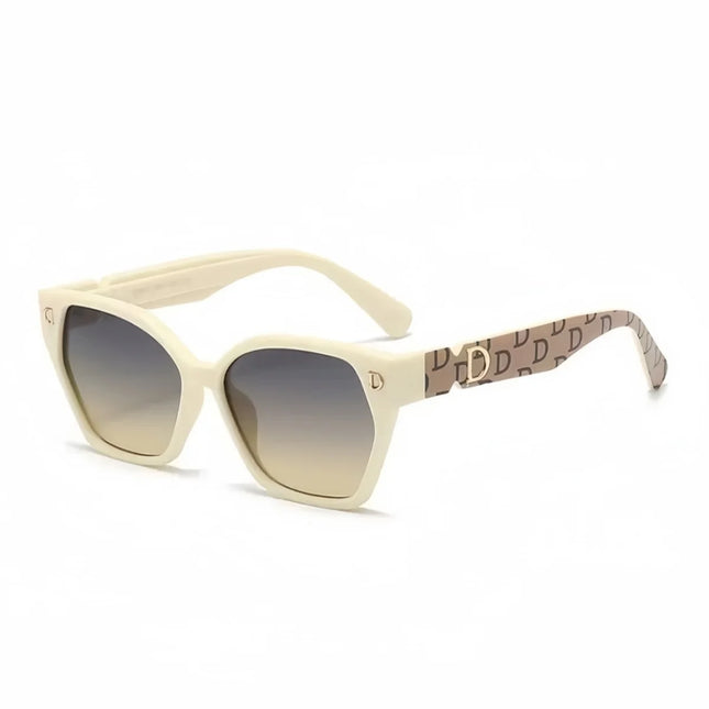 Retro Y2K UV400 Sunglasses with Lightweight Frame