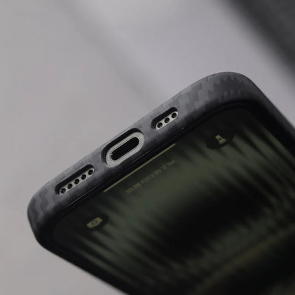 iPhone MagSafe Case Alloy Lens 3D Relief Carbon Fiber Texture Hard PC Wireless Charging Cover