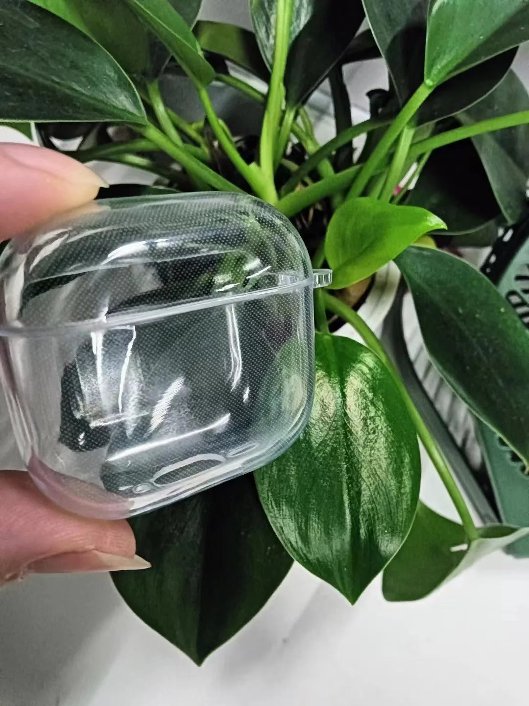 Clear TPU Protective Case for AirPods 4 – Transparent 4th Gen Earphone Cover