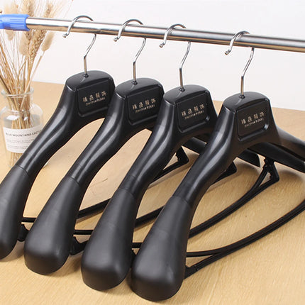 HomeAura 5pcs Wide Shoulder Clothes Hanger Plastic Suit Coat Wardrobe Storage Organizer