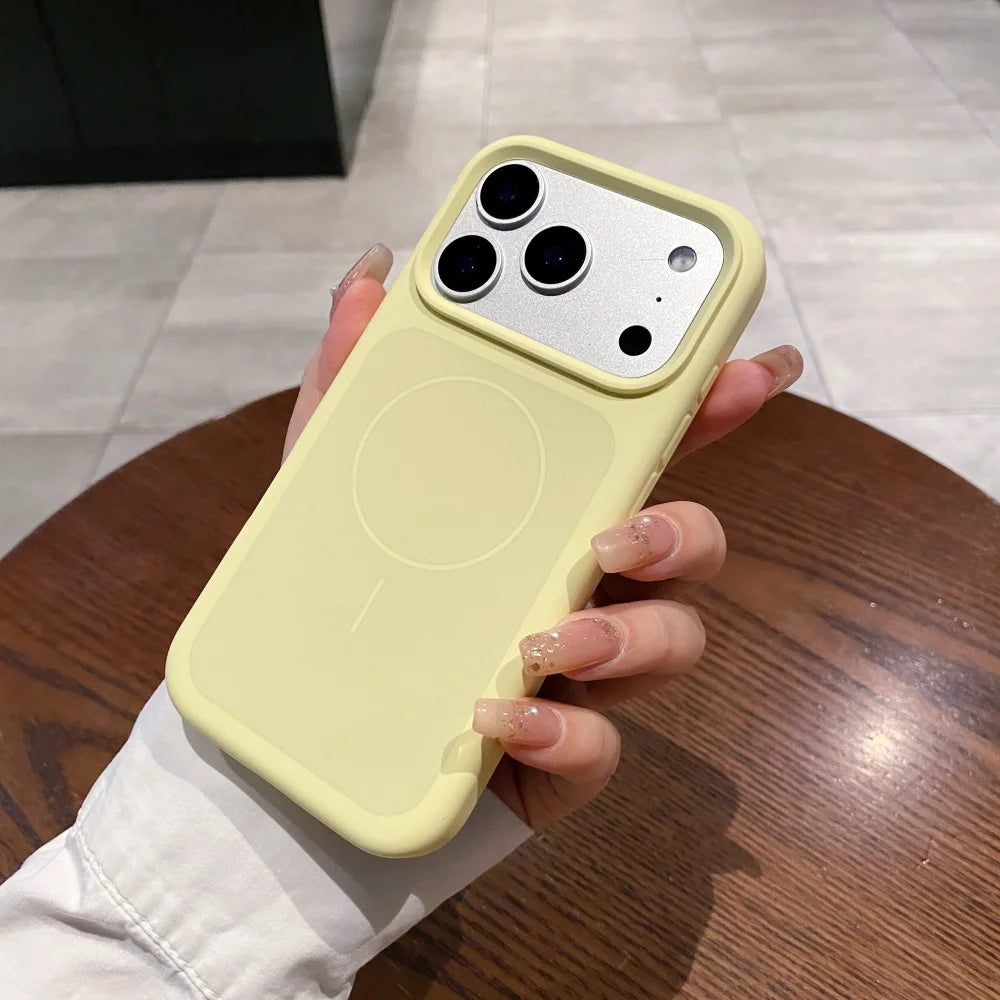 Original Pure Color Liquid Silicone MagSafe Case for iPhone 17/17 Pro/17 Pro Max – Large Window, Skin-Feel, Shockproof Cover