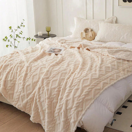 CloudSoft Coral Fleece Blanket Lightweight Sofa Bed Nap Throw Cover