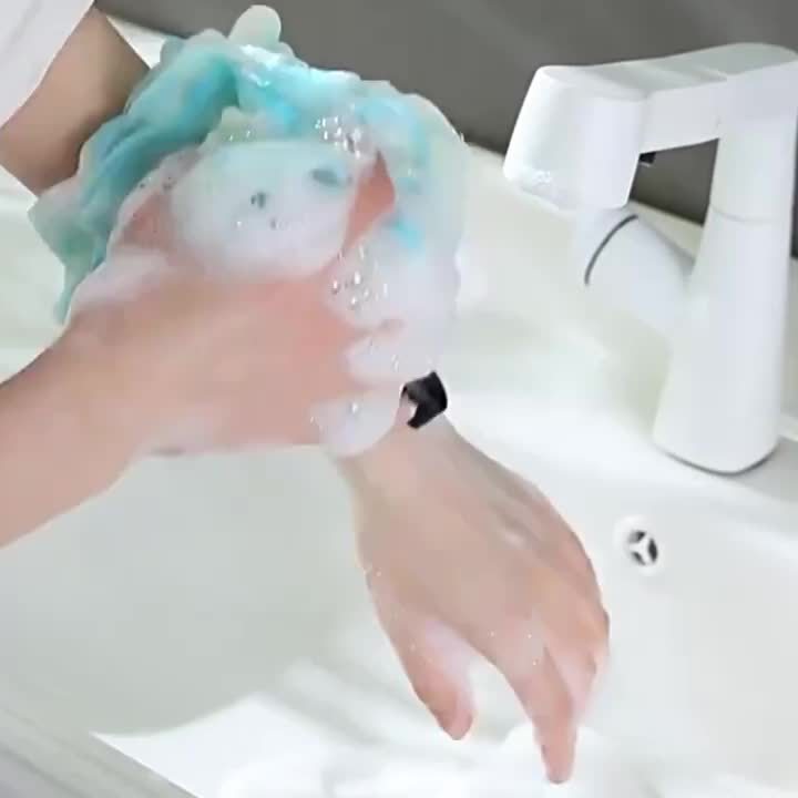 Relaxing Bath Experience