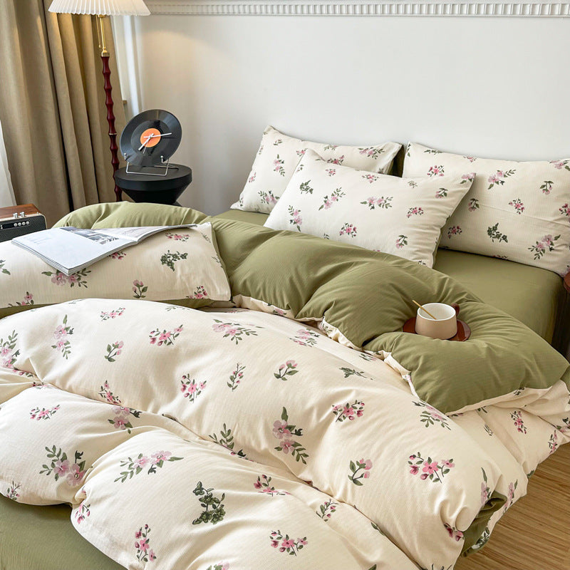 Four-Piece Jacquard Bed Set: Includes Quilt Cover and Sheets for a coordinated and elegant bedding ensemble.