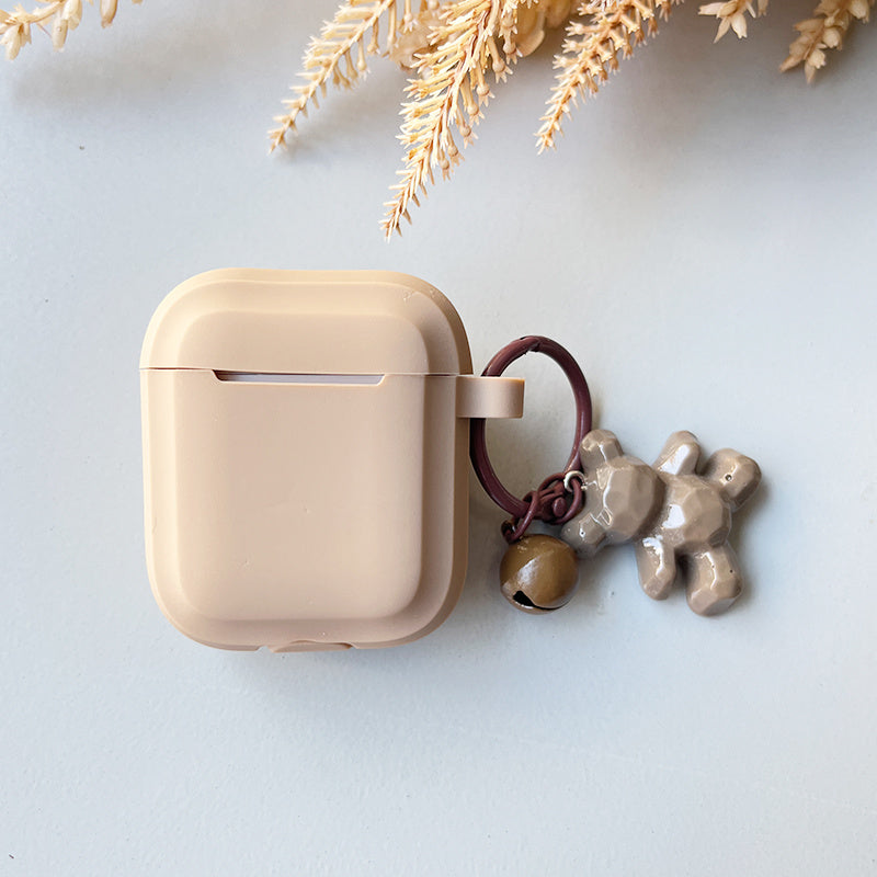 Caramel Khaki Earphone Case with Bear Pendant – Stylish Cover for AirPods 1/2/3 & Pro
