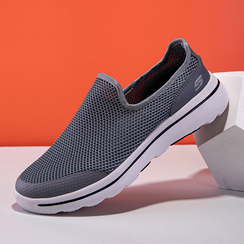 Comfortable Men's Walking Shoes Mesh Slip-on Breathable Casual Shoes