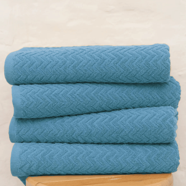Luxury Premium Quality Textured Zigzag Blue 100% Cotton Jacquard Towel 600 GSM Super Soft Quick Drying Soft Absorbent