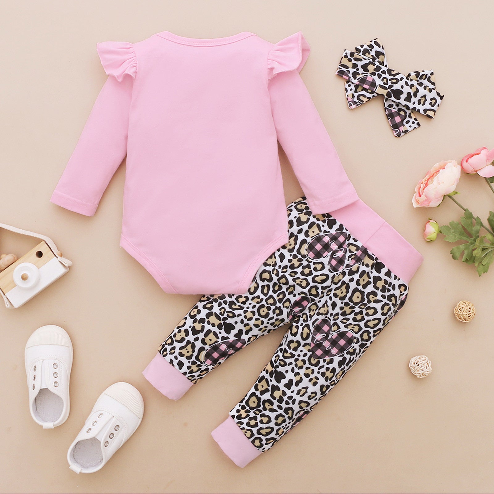 Uublik Girls Clothes Sets: Long Sleeve Casual Valentine's Day Hearts Romper Bodysuit, Leopard Pants, Headbands Outfits