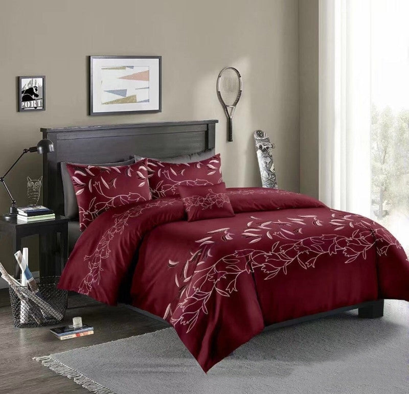 Complete Bedding Set: Includes Quilt, Bedcover, Bedsheet, and Duvet Cover for a coordinated and stylish look for your bed.