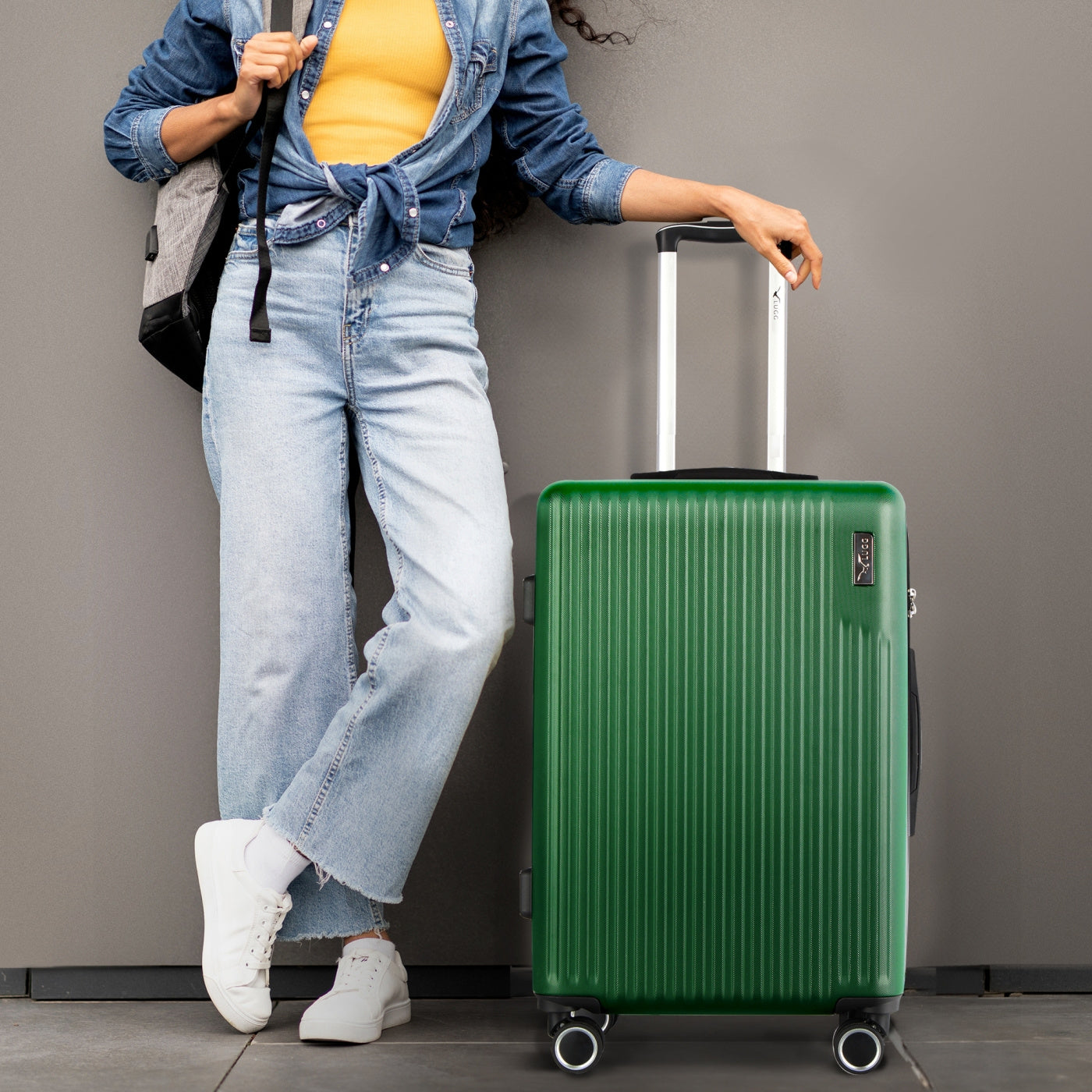 LUGG 65 x 25 x 44cm Vacay Suitcase ABS Luggage with TSA Indent Lock, Aluminium Trolley Handle, 360° Spinner Wheels, Water-Resistant & Durable Material - Airline Compatible (24inch)