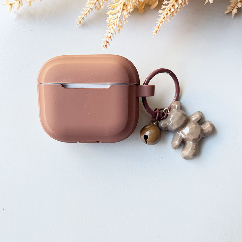 Caramel Khaki Earphone Case with Bear Pendant – Stylish Cover for AirPods 1/2/3 & Pro